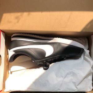 Nike Cortez Basic Leather
